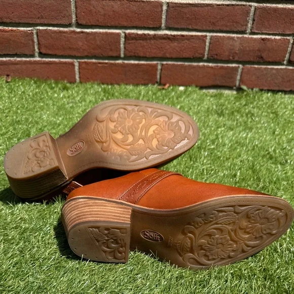 Söfft Adara Italian Leather Mules • Bourbon • US 9 • 2″ Heel • Arch Support - Picture 14 of 16
